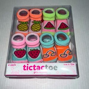 New Baby Socks Girls Size 0/12m 4 pack gift set